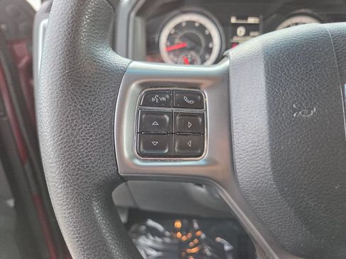 Used 2021 RAM 1500 Classic SLT AWD/4WD image 32