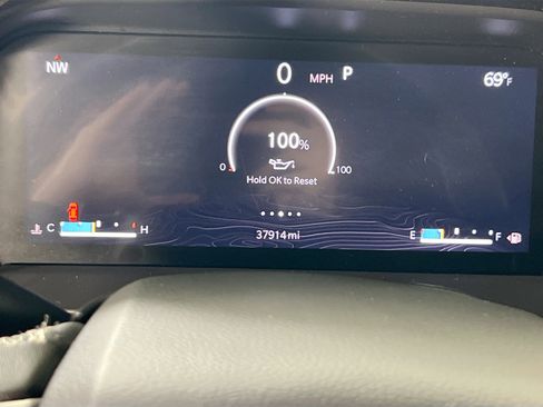 Used 2022 Jeep Grand Cherokee Laredo w/ Luxury Tech Group I image 12