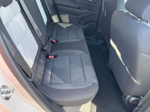 New 2026 Chevrolet Trax RS w/ Sunroof Package image 26