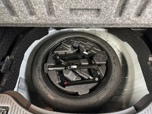 Certified 2022 Chevrolet Trax LT w/ Driver Confidence Package image 22