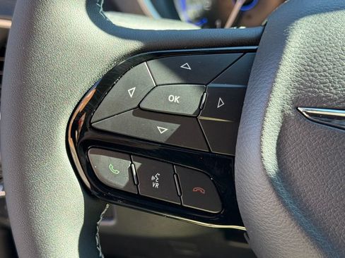 New 2026 Chrysler Pacifica Select w/ S Appearance Package FWD image 19