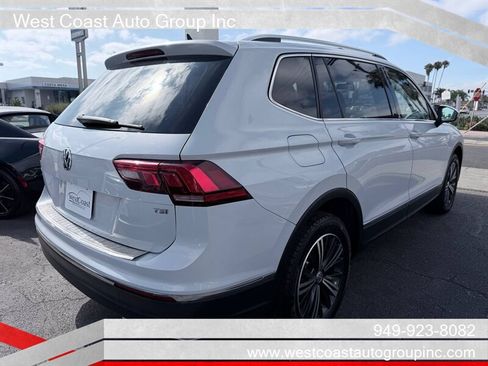 Used 2018 Volkswagen Tiguan SEL FWD image 4