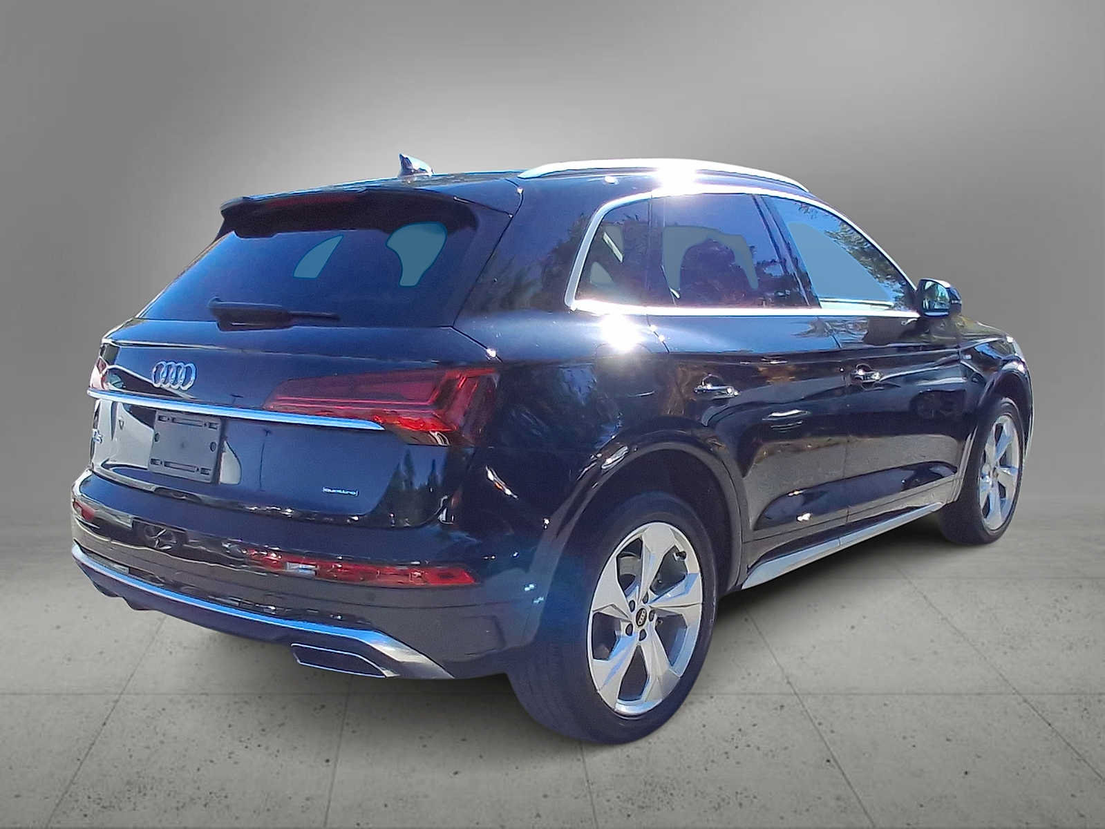 Certified 2023 Audi Q5 2.0T Premium Plus w/ Premium Plus Package AWD/4WD image 8