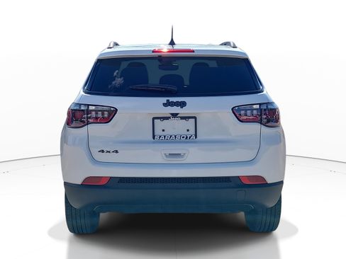 New 2026 Jeep Compass Latitude AWD/4WD image 4