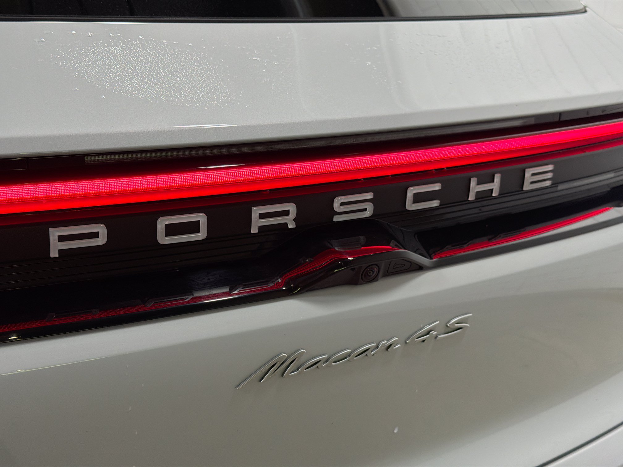 Certified 2026 Porsche Macan 4S Electric AWD/4WD image 12