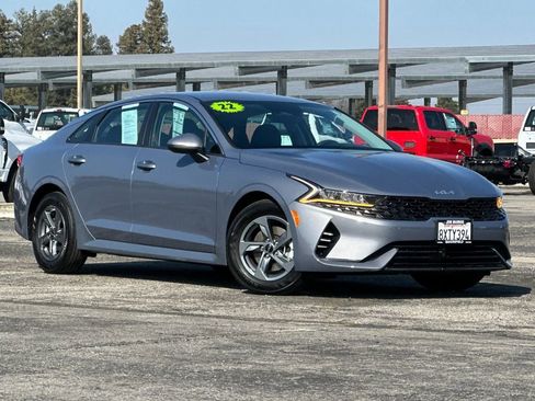 Used 2022 Kia K5 LX FWD image 1