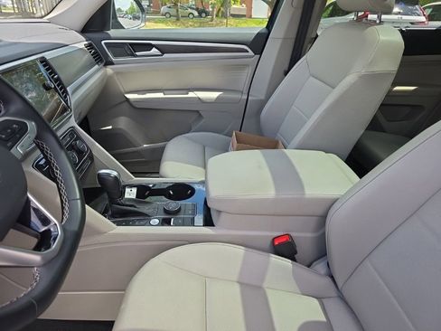 Used 2022 Volkswagen Atlas SE AWD/4WD image 23