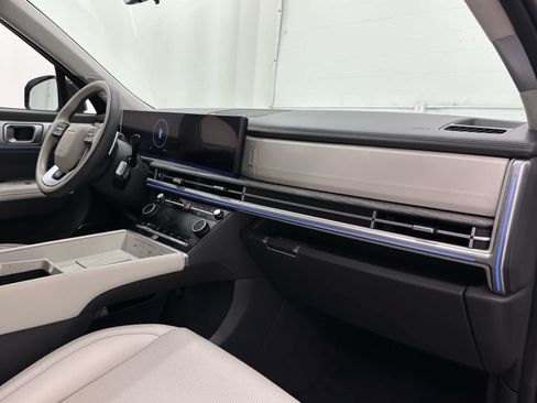 Used 2024 Hyundai Santa Fe Calligraphy AWD/4WD image 18