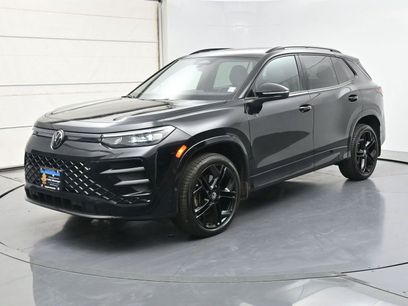 Used 2025 Volkswagen Tiguan SE R-Line