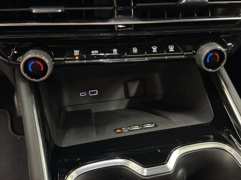New 2026 Chevrolet Traverse RS AWD/4WD image 20