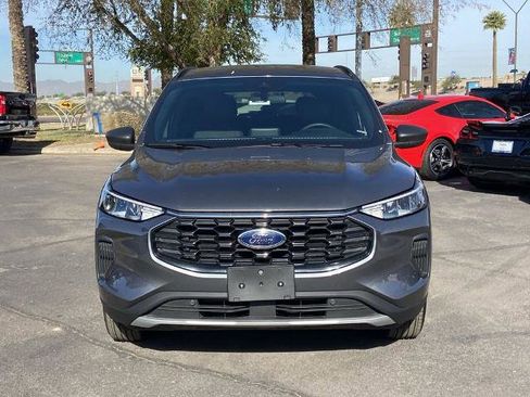 Used 2025 Ford Escape ST-Line image 3