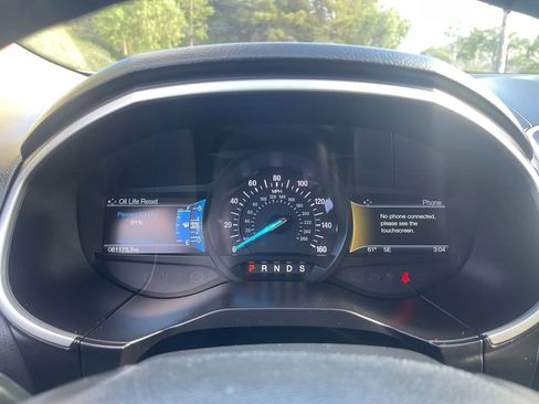 Used 2018 Ford Edge SEL w/ Equipment Group 201A image 24