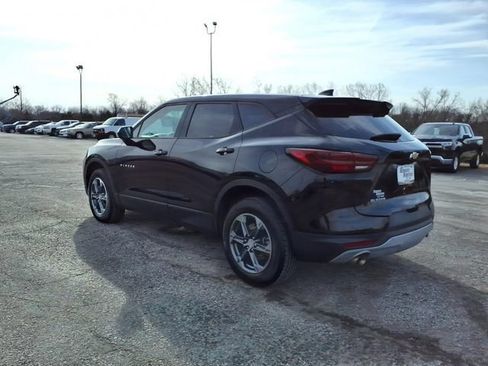Used 2025 Chevrolet Blazer LT FWD image 28