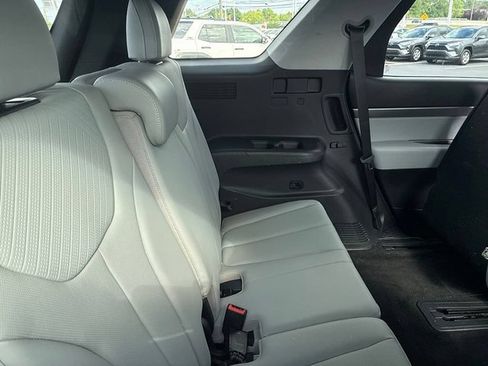 Used 2025 Hyundai Palisade SEL AWD/4WD image 25