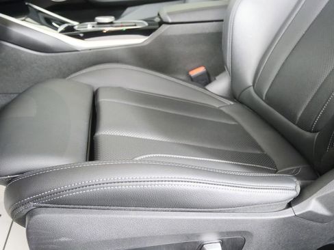 Certified 2023 BMW 230i Coupe w/ M Sport Package RWD image 9