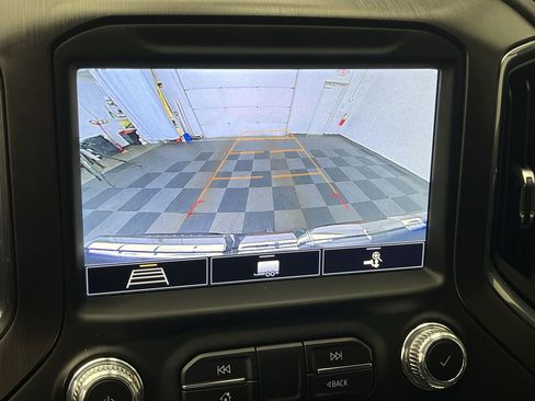 Used 2020 GMC Sierra 1500 AT4 w/ AT4 Preferred Package image 6