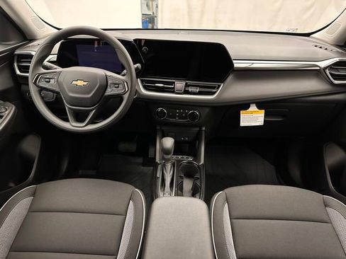 New 2026 Chevrolet TrailBlazer LS image 7