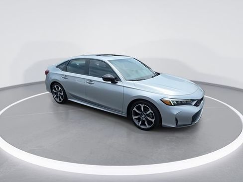 Used 2025 Honda Civic Sport image 2