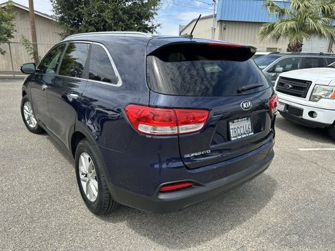 Used 2016 Kia Sorento LX FWD image 7