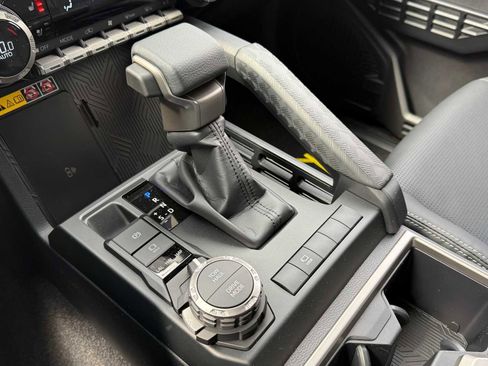 New 2026 Toyota 4Runner Limited image 18