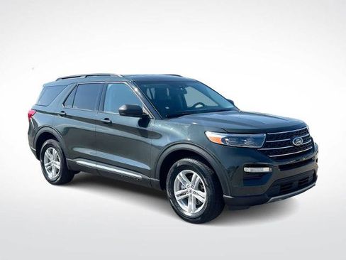 Certified 2024 Ford Explorer XLT w/ Equipment Group 202A AWD/4WD image 2