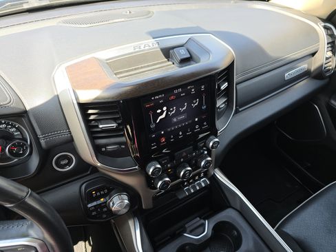Used 2021 RAM 1500 Laramie image 37