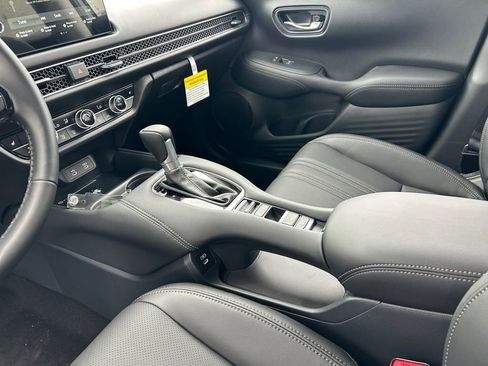 New 2026 Honda HR-V EX-L image 11