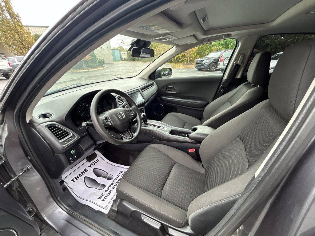 Used 2021 Honda HR-V EX image 11