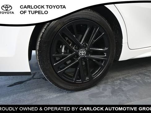 Used 2026 Toyota Camry SE FWD image 17