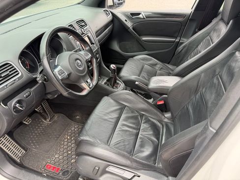 Used 2014 Volkswagen GTI Wolfsburg Edition FWD image 25