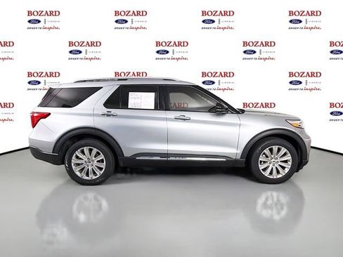 Used 2023 Ford Explorer Limited w/ Limited Technology Package RWD image 9