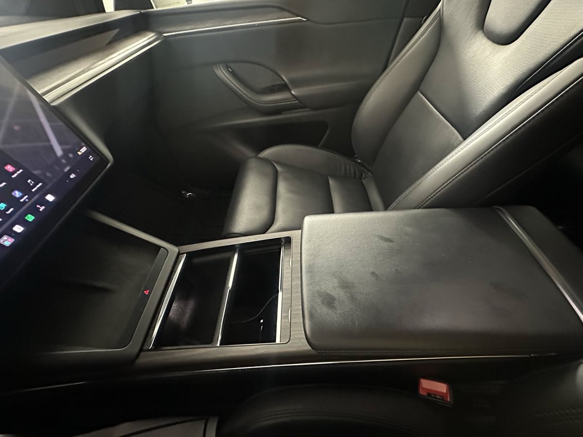Used 2022 Tesla Model X AWD/4WD image 40