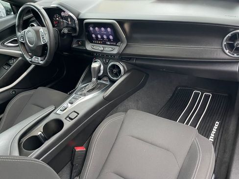 Used 2020 Chevrolet Camaro SS image 21