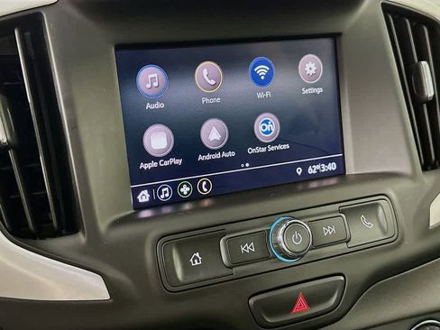 Used 2021 GMC Terrain SLE w/ Driver Convenience Package image 17