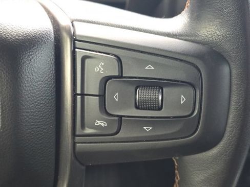 Used 2020 GMC Sierra 3500 AT4 w/ AT4 Premium Package AWD/4WD image 43
