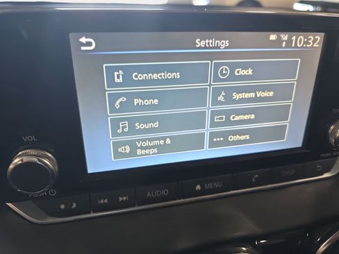 Certified 2025 Nissan Sentra S image 21