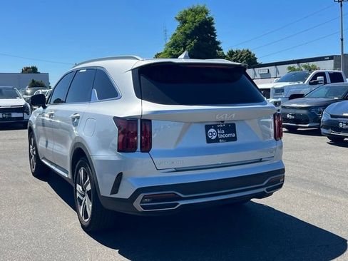 Certified 2023 Kia Sorento SX Prestige AWD/4WD image 11