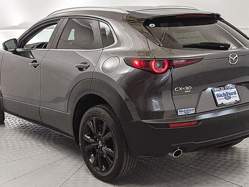 Used 2024 MAZDA CX-30 AWD 2.5 S w/ Select Sport Pkg image 4