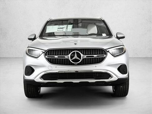 New 2026 Mercedes-Benz GLC 300 4MATIC image 2