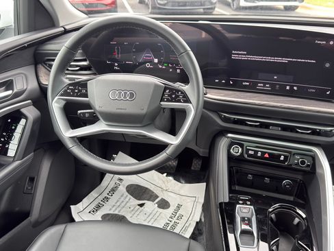 Used 2025 Audi Q5 Premium w/ Convenience Package AWD/4WD image 22