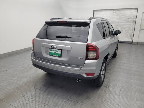 Used 2017 Jeep Compass High Altitude FWD image 7