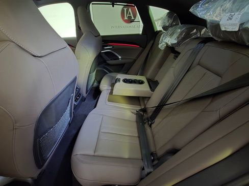 New 2025 Audi Q5 Prestige image 13