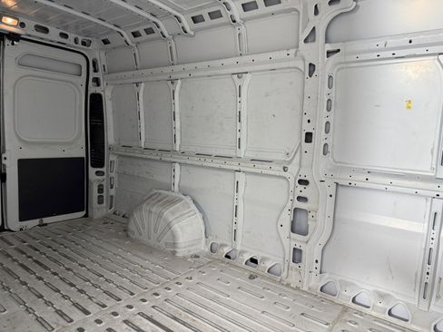 Used 2023 RAM ProMaster 3500 FWD image 14