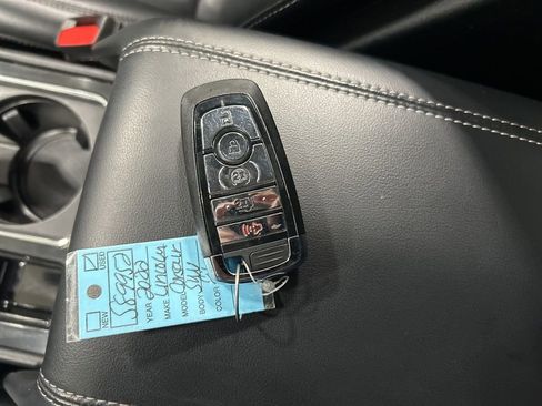 Used 2022 Lincoln Corsair AWD w/ Equipment Group 101A image 21