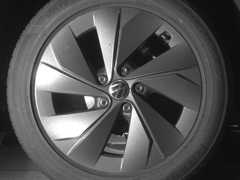 Used 2025 Volkswagen Taos S image 27