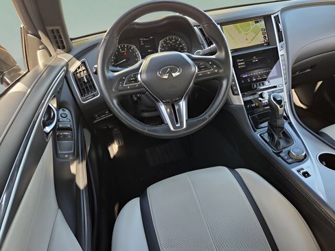 Used 2022 INFINITI Q60 3.0t Luxe w/ Essential Package AWD/4WD image 12