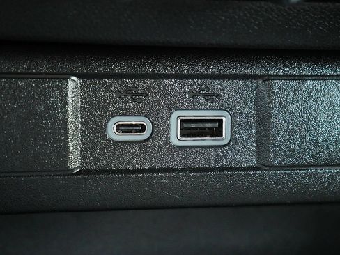 Used 2023 GMC Canyon Denali AWD/4WD image 50