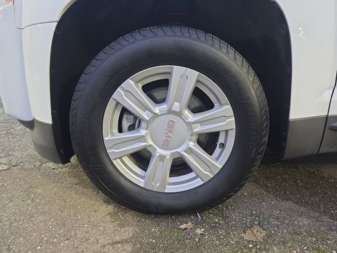 Used 2014 GMC Terrain SLT image 29