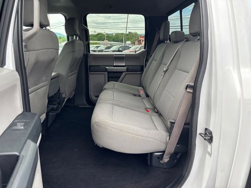Used 2016 Ford F150 XLT w/ Equipment Group 302A Luxury AWD/4WD image 13