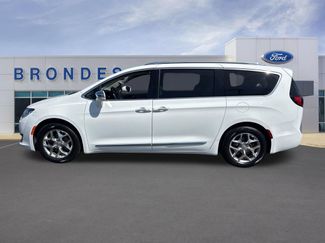 Used 2018 Chrysler Pacifica Limited FWD 360° Tour